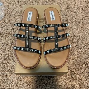 NWT Steve Madden Averill Black Sandals-Size 9